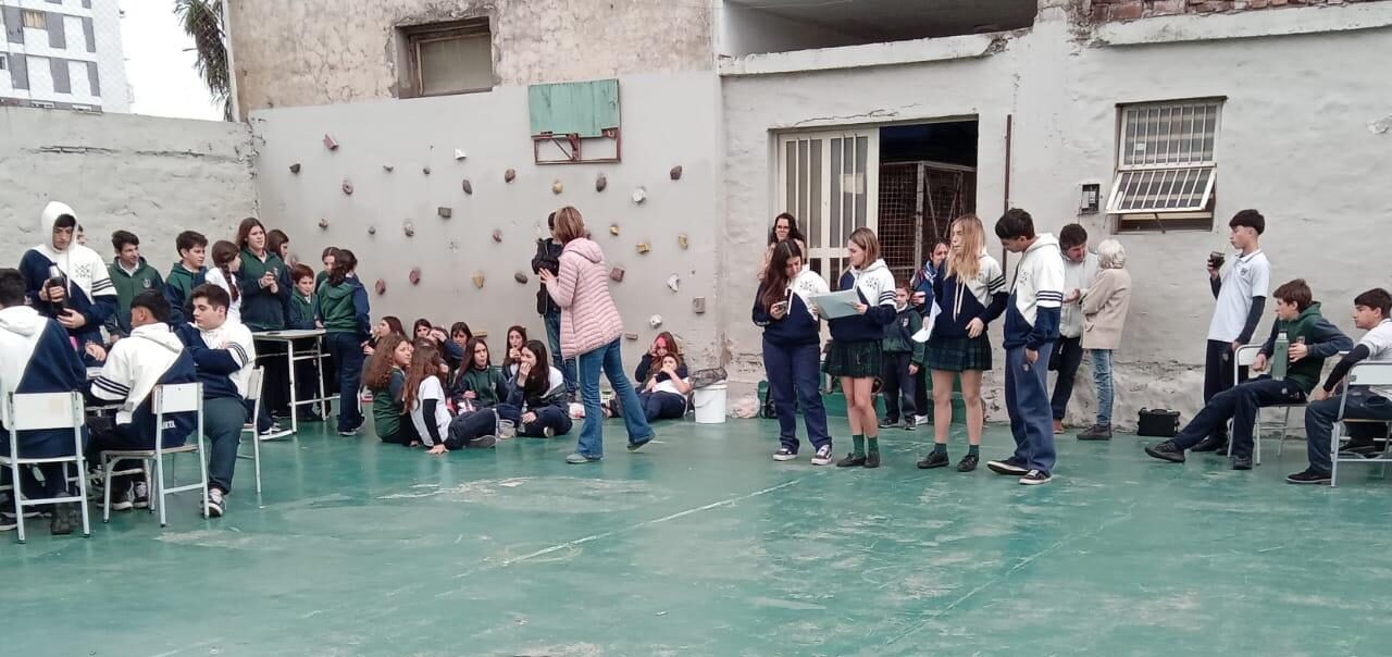 Festejo del El día del estudiante en Estrella de Belén