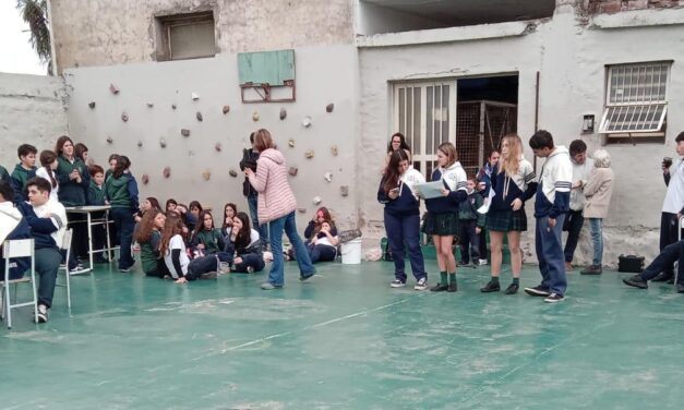 Festejo del El día del estudiante en Estrella de Belén
