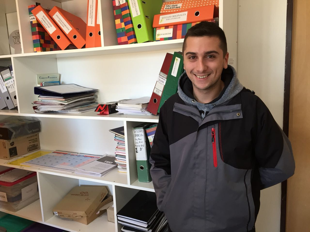 Lucas Frassi visitó el Colegio Estrella de Belén y entregó una carta abierta