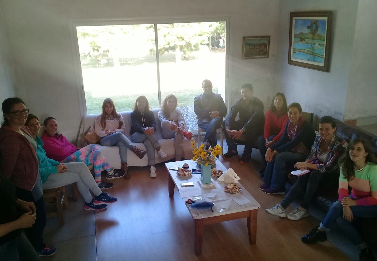Asado, café y muy buena onda, en el almuerzo de profes