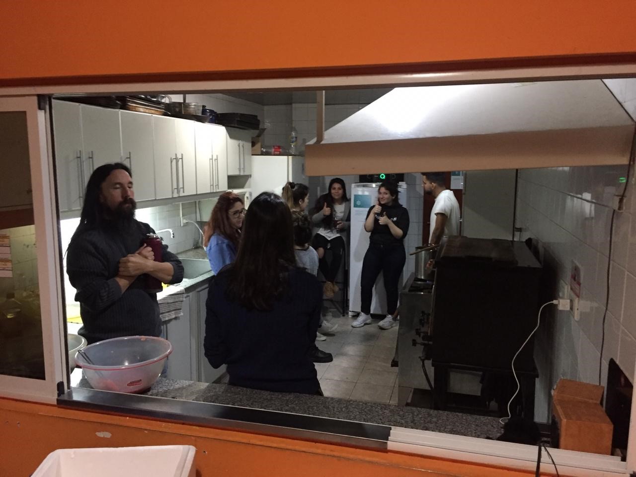 Cuando un plato de comida te acerca a la gente